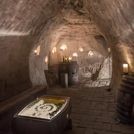 Váš Sklep - Vinný Sklep A 3* Znojmo